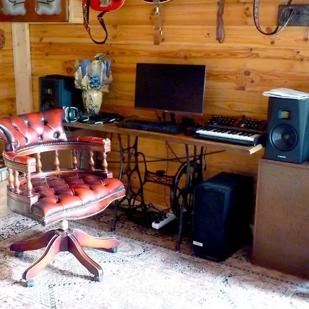 Bed & Breakfast La Maison Des Musiciens Digosville
