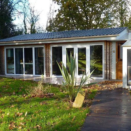 La Maison Des Musiciens Bed & Breakfast Digosville