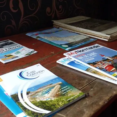 La Maison Des Musiciens * Digosville