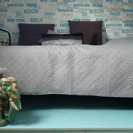 Oda ve Kahvaltı La Maison Des Musiciens *