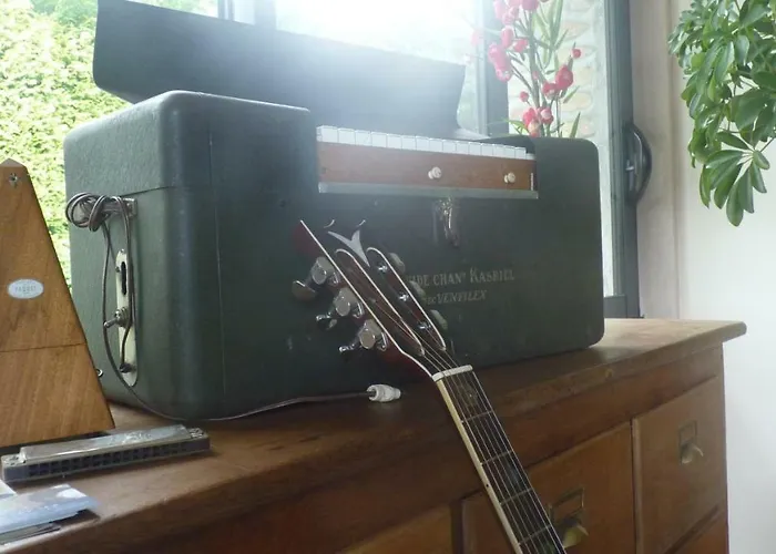 La Maison Des Musiciens Bed & Breakfast Digosville